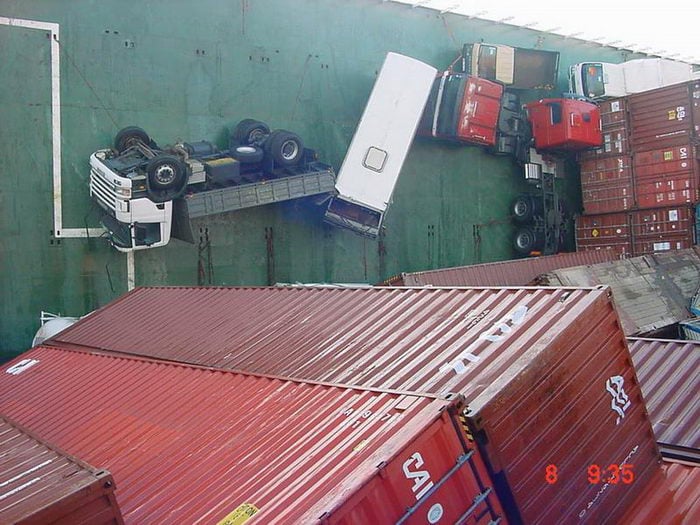 gCaptain Maritime / Ship Disaster Photos