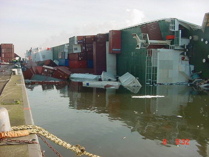 gCaptain Maritime / Ship Disaster Photos