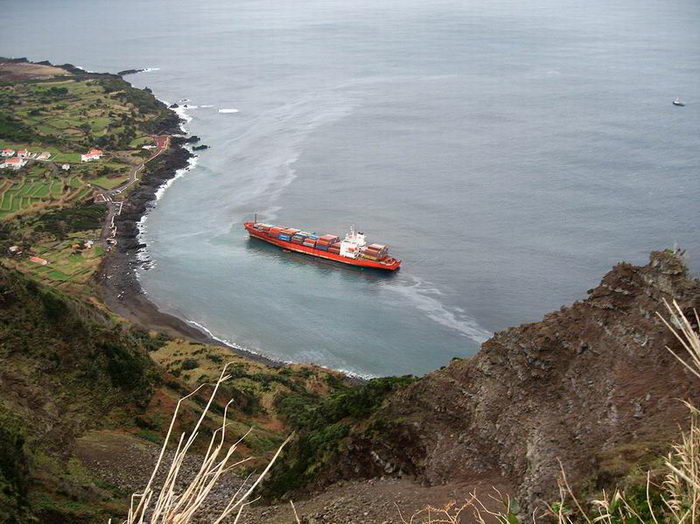 gCaptain Maritime / Ship Disaster Photos
