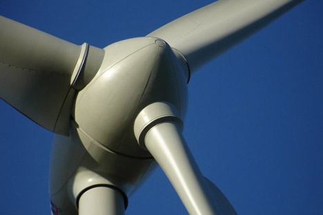 wind-turbine-close-up-080818