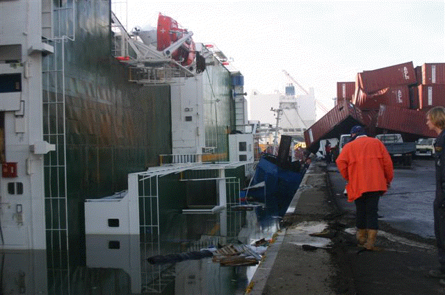 Republica di Genoa Capsized
