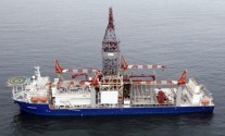 The ultra-deepwater drillship, Dragonquest.  Image: Vantage Drilling