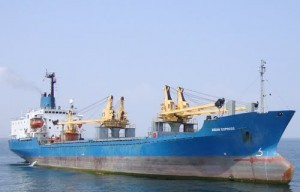 MV Asian Express. Image (c) dhanasekaran muthu via Panoramio