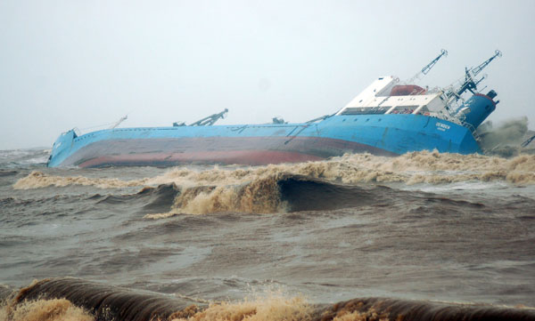 DenDen Ship Grounded on Beach in India