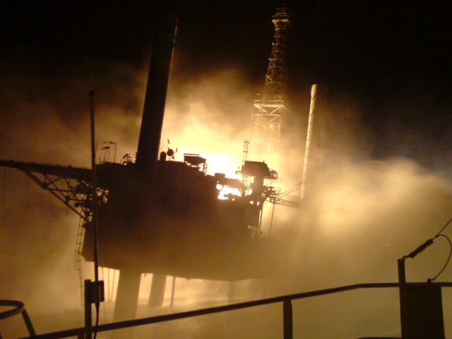Pemex Oil Rig Fire