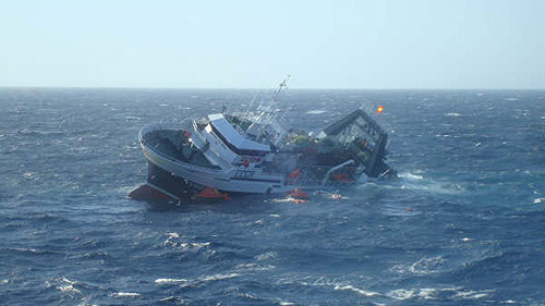 monte-galineiro-Canadian Fishing Trawler Sinking