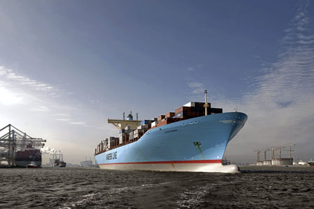 Maersk places 10 container ships order with Daewoo – UPDATE