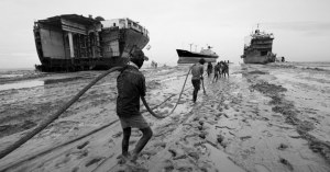 Bangladesh-shipbreaking-yard--iron-crow