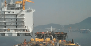 mega-lift-shipyard-crane-samsung