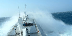 invisible-ship-cloak-sea-spray