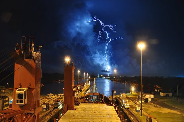 Ship Lightning