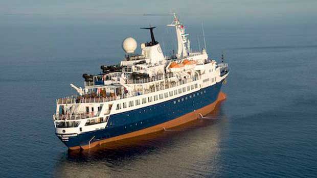 Clipper Adventurer Aground In Canadian Waters