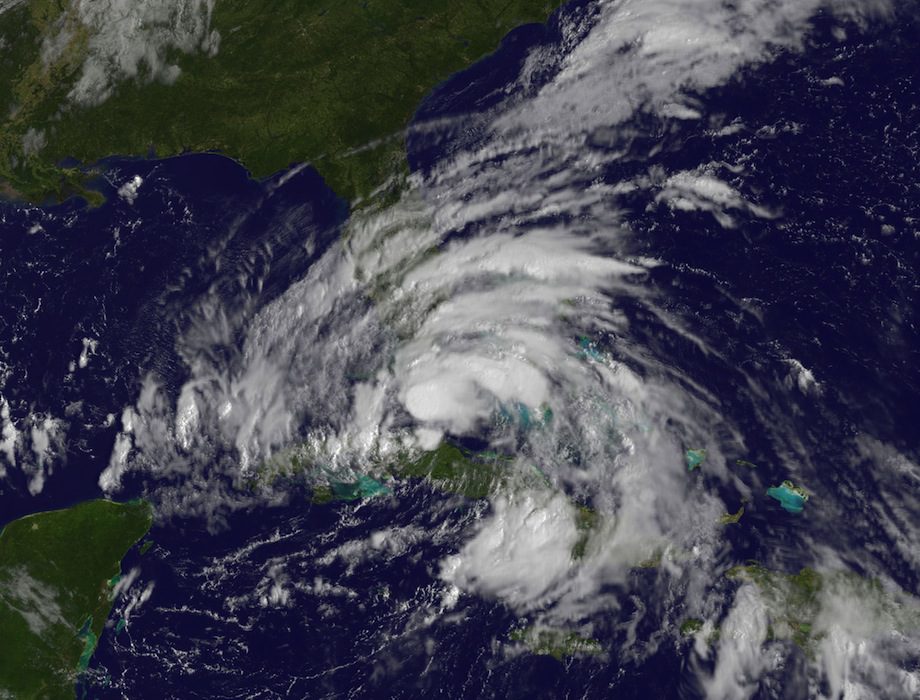 Isaac Moves Towards Florida, Gulf Watches [UPDATE]