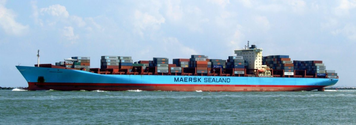 arnold maersk containership