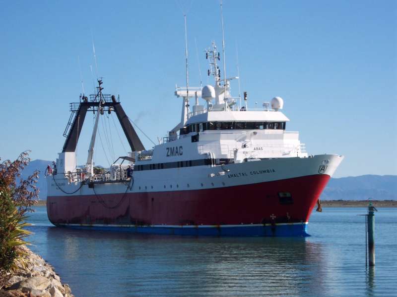 Fishing Vessel On Fire Off New Zealand, 43 Crew Abandon Ship [UPDATE]
