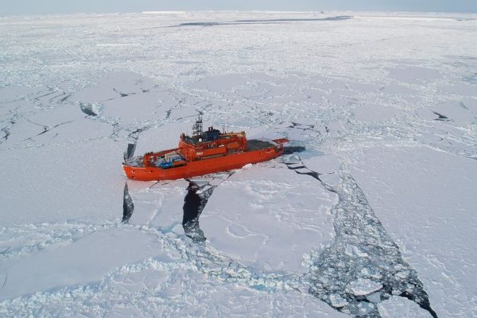 Australian Icebreaker on Sea Ice Expedition is Stuck in the Sea Ice