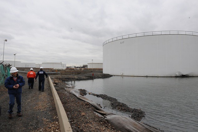 Crews Contain New Jersey Oil Spill Caused by Sandy’s Surge