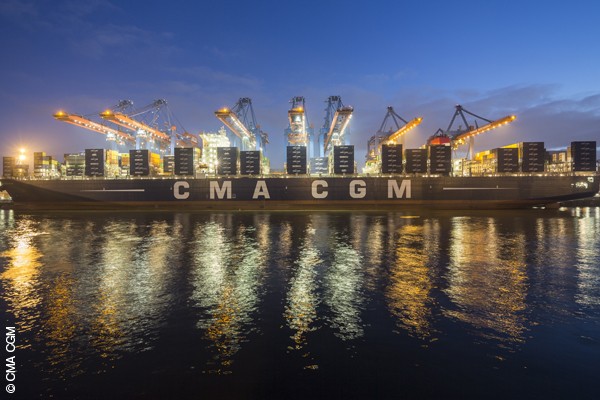 Ship Photos of The Day – CMA CGM Marco Polo in Hamburg
