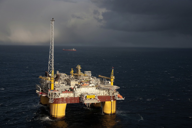 Åsgard B statoil offshore production semisubmersible