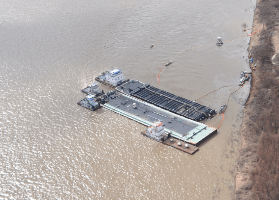 Portion of Mississippi River Remains Closed After Oil Spill