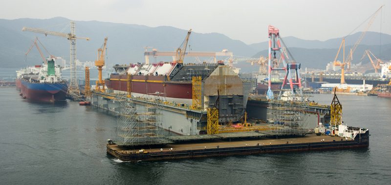 lng carrier shipyard shipbuilding shutterstock