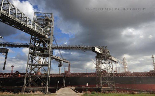 Taking on Grain, image (c) Rob Almeida