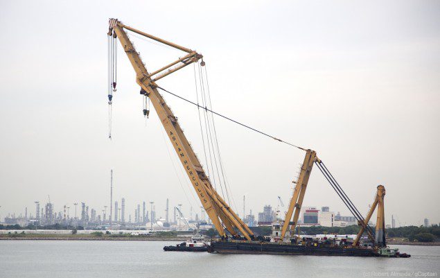 The Asian Hercules crane barge has a 1600MT lifting capacity. (c) R.Almeida/gCaptain
