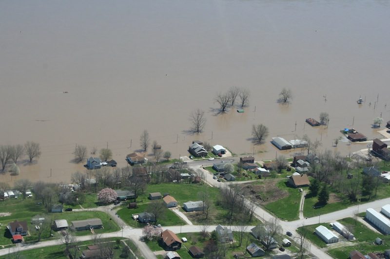 Floods To Sideline Mississippi River Barges At Least Another Week