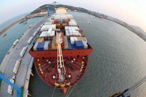 Operação do Navio Maersk Lavras santos brasil