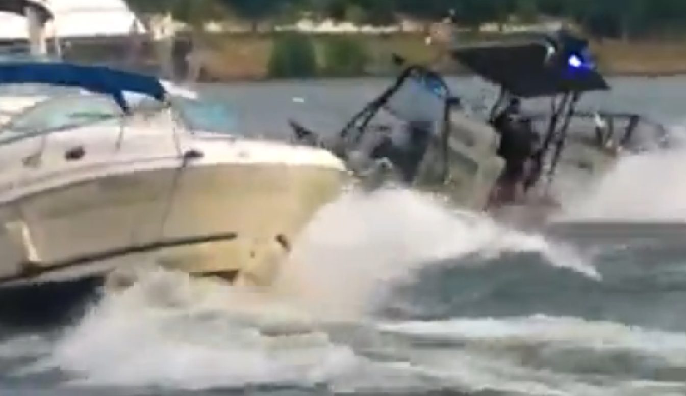 D.C. Police Boat Slams on Gas, Slams Into Boats [VIDEO]