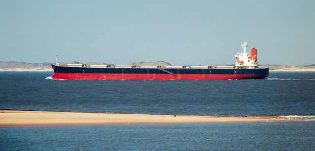 bulk carrier north sea sand bank shipping bulker
