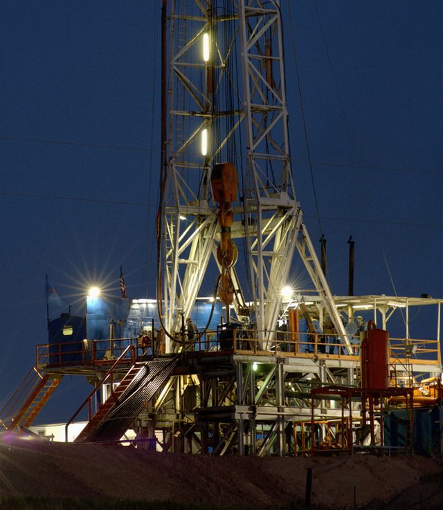 drilling texas land rig