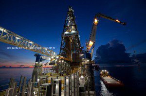 discoverer clear leader drillship offshore rig transocean