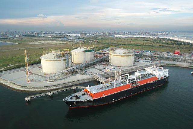 Singapore LNG Set to Get Cargo for Third Tank