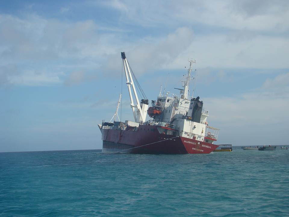 Efforts Underway to Refloat Grounded Cargo Ship in Galápagos Islands