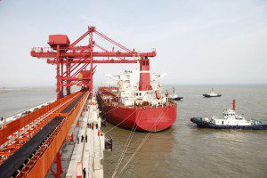 tugs capesize bulk carrier iron ore terminal dry bulk