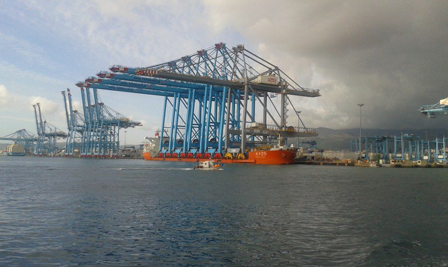 Port of Algeciras Gets Some Really, Really Big Cranes
