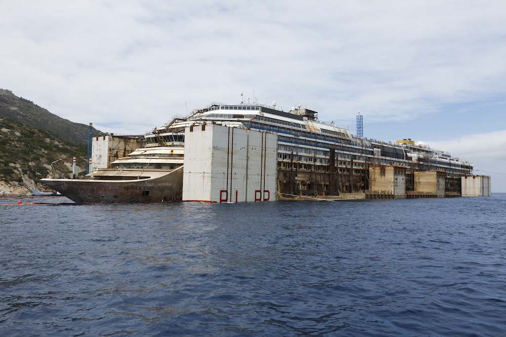 15 Spectacular Photos Of The Refloated Costa Concordia