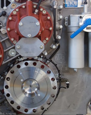 zf friedrichshafen transmission gears marine engineering gears