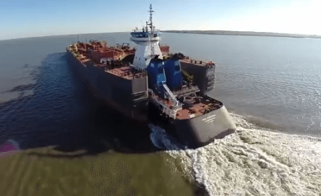 Video: Drone Films Inbound ATB on Delaware River
