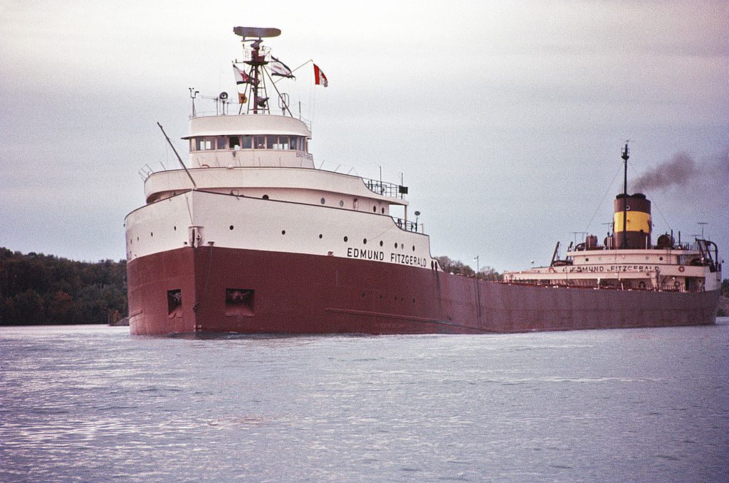 The NWS in Marquette Live Tweeted the SS Edmund Fitzgerald Tragedy