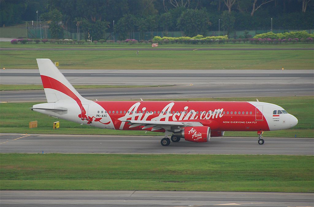 Massive Sea Search for Missing AirAsia Flight