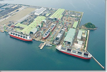 Japanese Shipbuilder Secures Orders for Record 20,000 TEU Containerships