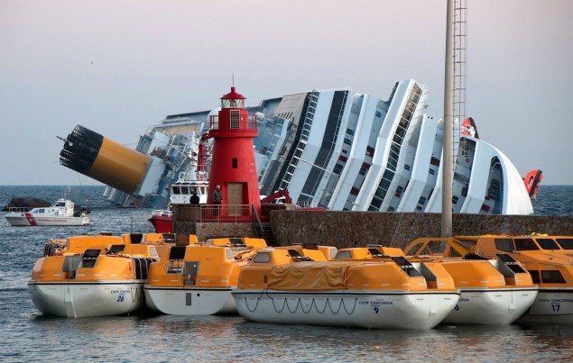 The Costa Concordia cruise liner seen outside Giglio harbor on January 14, 2012, two days after the initial disaster. Photo: Wikimedia Commons