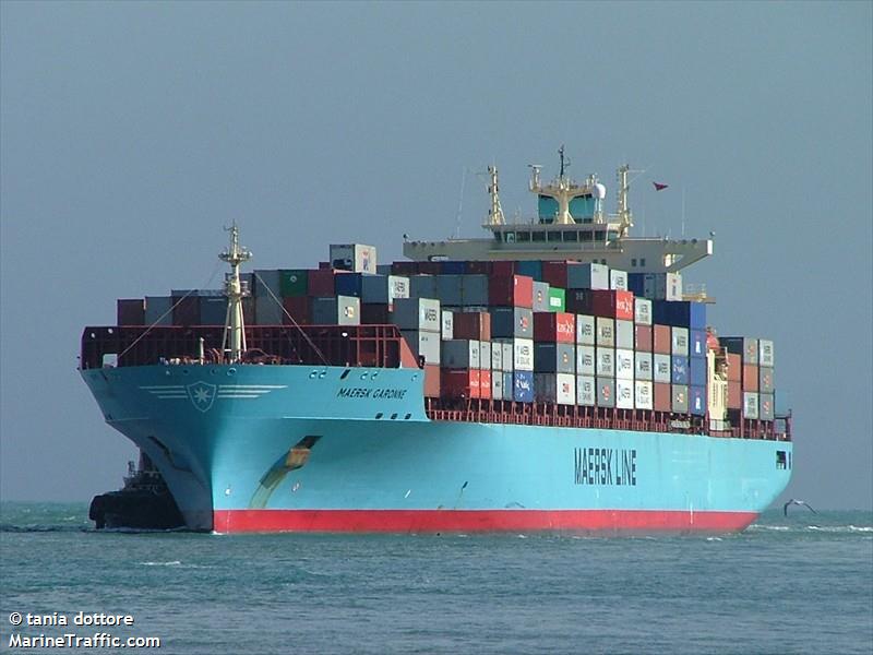 Maersk Containership Runs Aground Near Fremantle, Western Australia