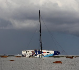 team vestas wind aground