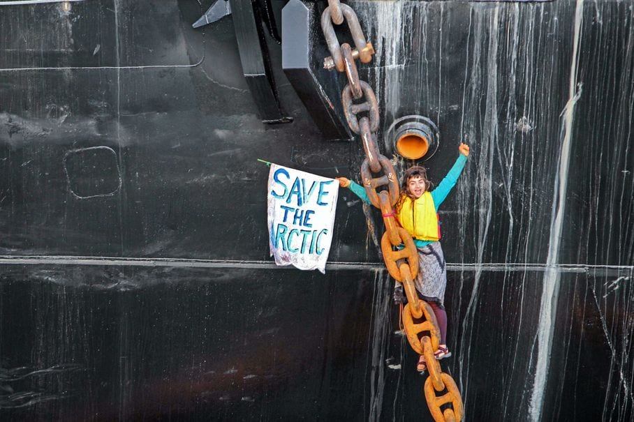 2 Activists Now Chained To Shell Support Vessel