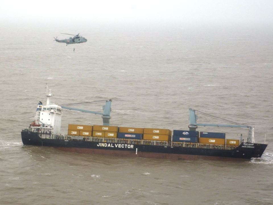 Crew Rescued from Sinking Containership Off Mumbai – PHOTOS