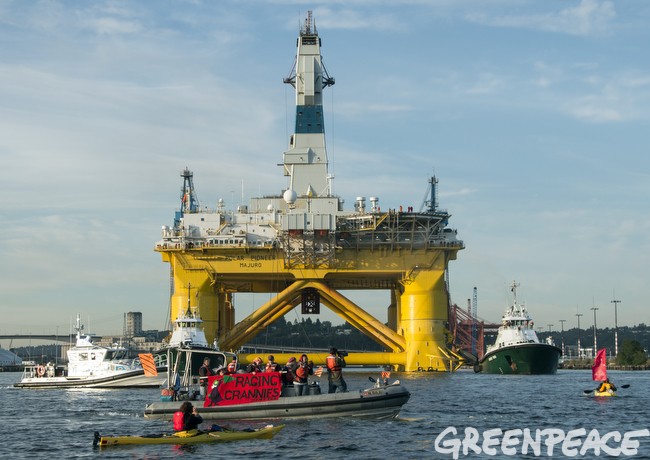 Shell’s Polar Pioneer Rig Departs Seattle Amid Protests