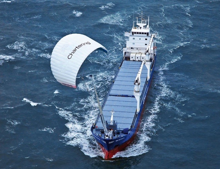 Irish Navy to Begin Commercializing Fuel Saving Kite Technology